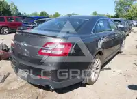 2017 Ford TAURUS фото