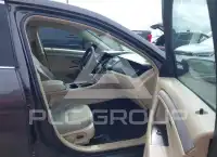 2017 Ford TAURUS фото