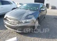 2017 Ford TAURUS фото