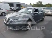 2017 Ford TAURUS фото