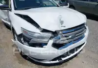 2017 Ford TAURUS фото