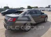 2017 Ford TAURUS фото