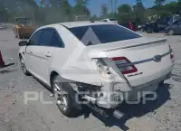 2017 Ford TAURUS фото
