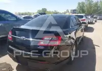 2017 Ford TAURUS фото