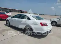 2017 Ford TAURUS фото