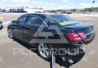 2017 Ford TAURUS фото