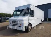 2017 Ford F-590 photo