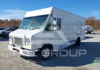 2017 Ford F-590 фото