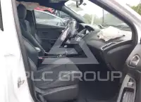 2017 Ford FOCUS фото
