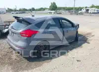 2017 Ford FOCUS photo