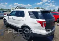 2017 Ford EXPLORER фото