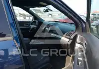 2017 Ford EXPLORER photo