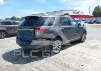 2017 Ford EXPLORER photo