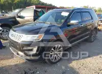 2017 Ford EXPLORER photo