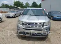 2017 Ford EXPLORER photo