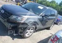 2017 Ford EXPLORER photo