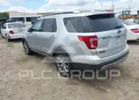 2017 Ford EXPLORER photo