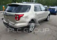 2017 Ford EXPLORER photo