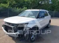 2017 Ford EXPLORER photo
