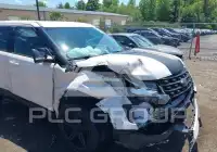 2017 Ford EXPLORER фото