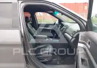 2017 Ford EXPLORER photo