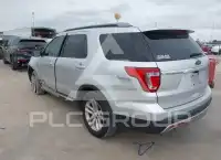 2017 Ford EXPLORER фото