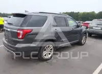 2017 Ford EXPLORER photo