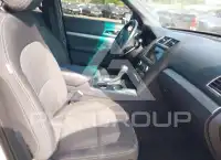 2017 Ford EXPLORER photo