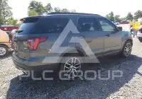 2017 Ford EXPLORER photo