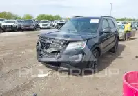 2017 Ford EXPLORER фото