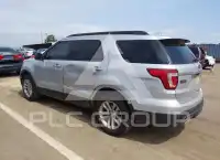 2017 Ford EXPLORER фото