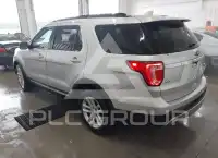 2017 Ford EXPLORER photo