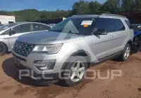 2017 Ford EXPLORER photo