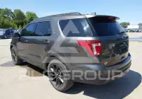 2017 Ford EXPLORER photo