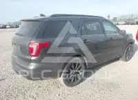 2017 Ford EXPLORER фото