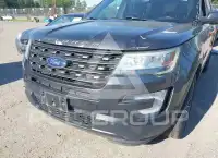2017 Ford EXPLORER фото