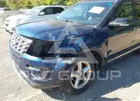 2017 Ford EXPLORER фото