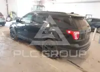 2017 Ford EXPLORER photo