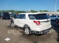 2017 Ford EXPLORER фото