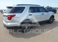 2017 Ford EXPLORER photo