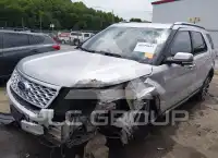 2017 Ford EXPLORER фото