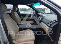 2017 Ford EXPLORER photo