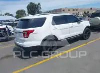 2017 Ford EXPLORER фото
