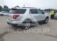 2017 Ford EXPLORER фото