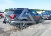 2017 Ford EXPLORER фото