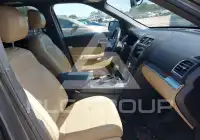 2017 Ford EXPLORER photo