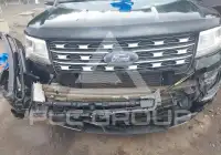 2017 Ford EXPLORER фото