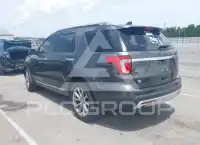 2017 Ford EXPLORER photo
