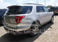 2017 Ford EXPLORER photo