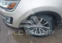 2017 Ford EXPLORER фото